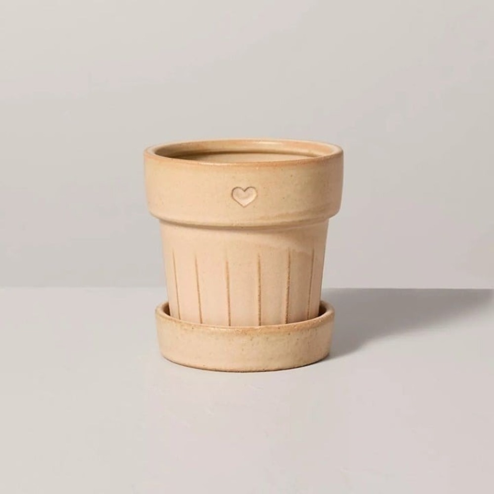 4.5" Heart Accent‎ Stoneware Planter with Saucer – Hearth & Hand Magnolia 2025